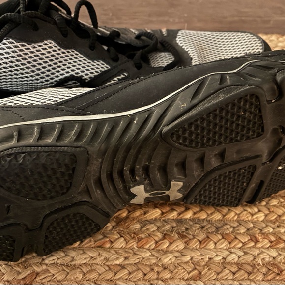 Under Armour Black and White Athletic Shoes - Picture 6 of 6